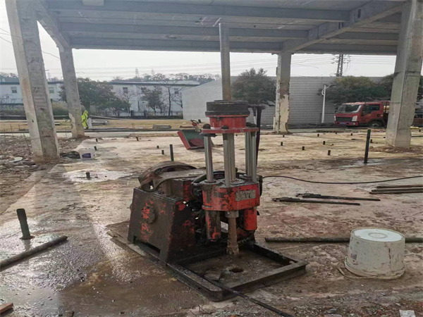 黄江镇袖阀管小导管注浆加固施工工艺